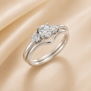 14K White Gold Oval Diamond Engagement Ring & Matching Band Set