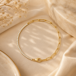 Diamond Line & Paperclip Chain Bracelet – 14K Yellow Gold